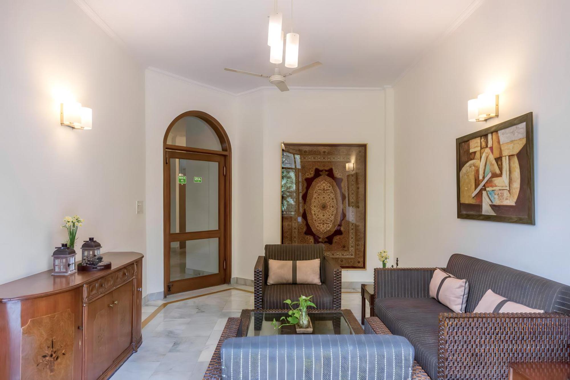 Woodpecker Apartments Hauz Khas New Delhi Exteriör bild